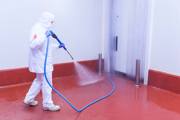 Best Factory Floor Cleaning  in Akron, IA